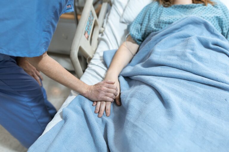 Tényleg annyival jobb a magánegészségügy, mint az állami?