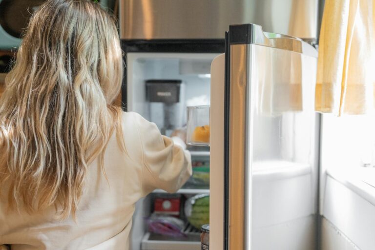 Így tarthatjuk sokkal tovább frissen a zöldségeket és a gyümölcsöket a konyhában